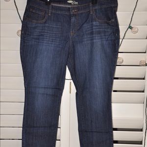 Curvy hips friendly! Old navy diva cut jeans